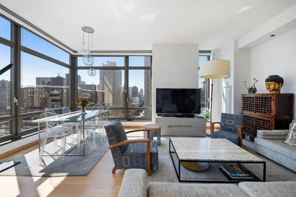Unit for sale at 450 E 83RD Street, Manhattan, NY 10028