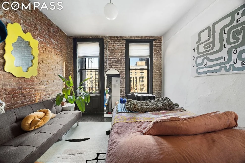 Unit for sale at 633 E 11th Street, Manhattan, NY 10009