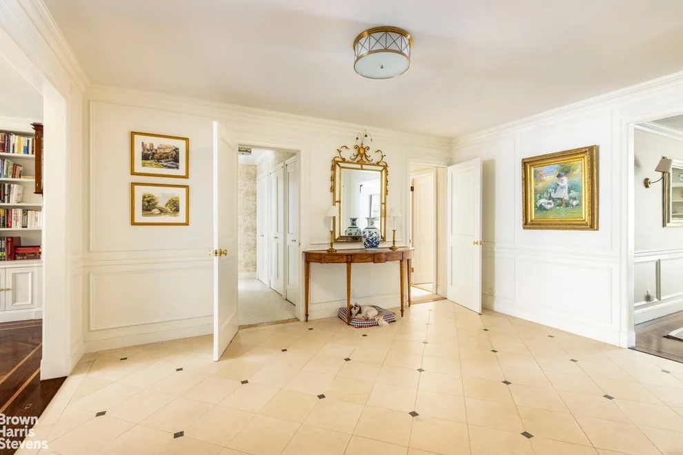 Unit for sale at 114 E 72ND Street, Manhattan, NY 10021