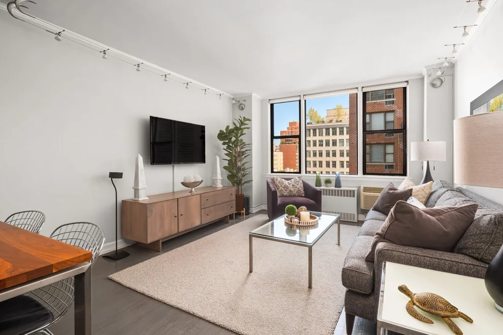 Unit for sale at 200 W 79TH Street, Manhattan, NY 10024