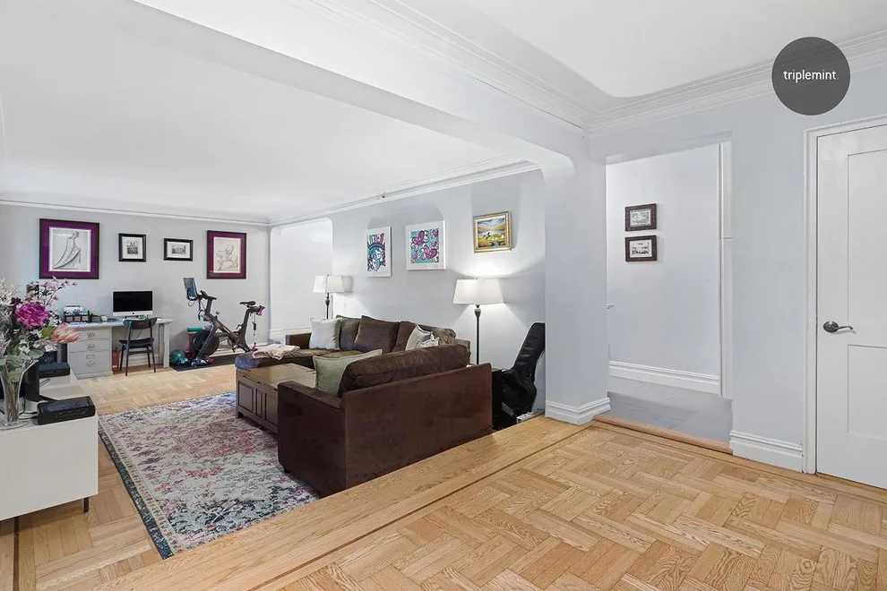 Unit for sale at 720 Fort Washington Avenue, Manhattan, NY 10040
