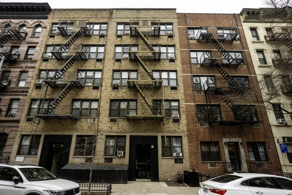 Unit for sale at 319 E 90TH Street, Manhattan, NY 10128