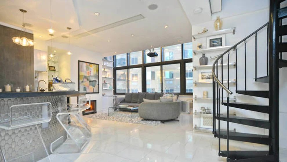 Unit for sale at 529 W 42ND Street, Manhattan, NY 10036