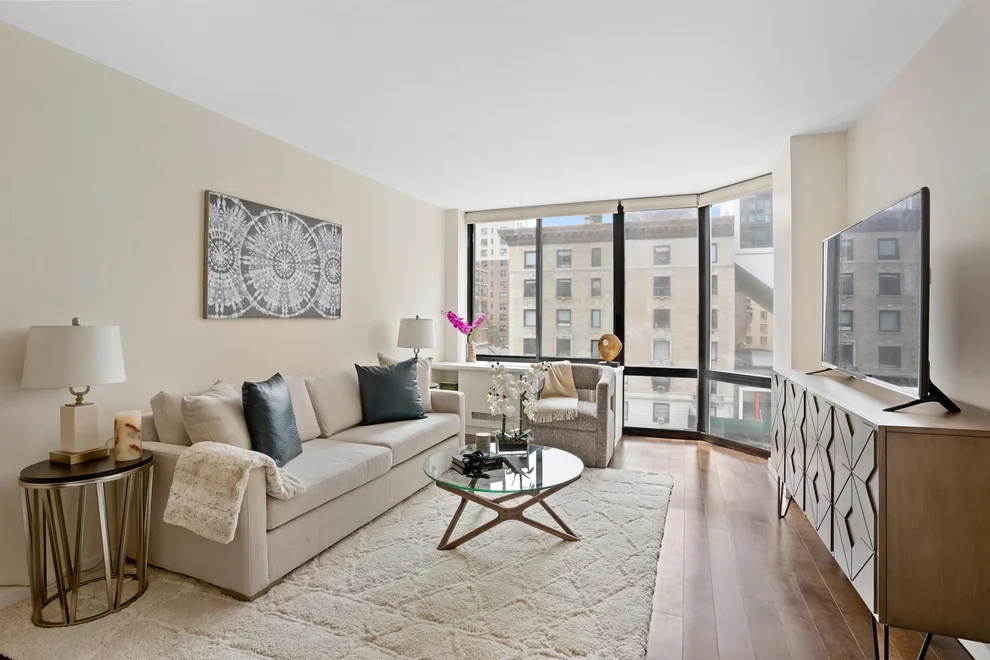 Unit for sale at 215 W 95TH Street, Manhattan, NY 10025