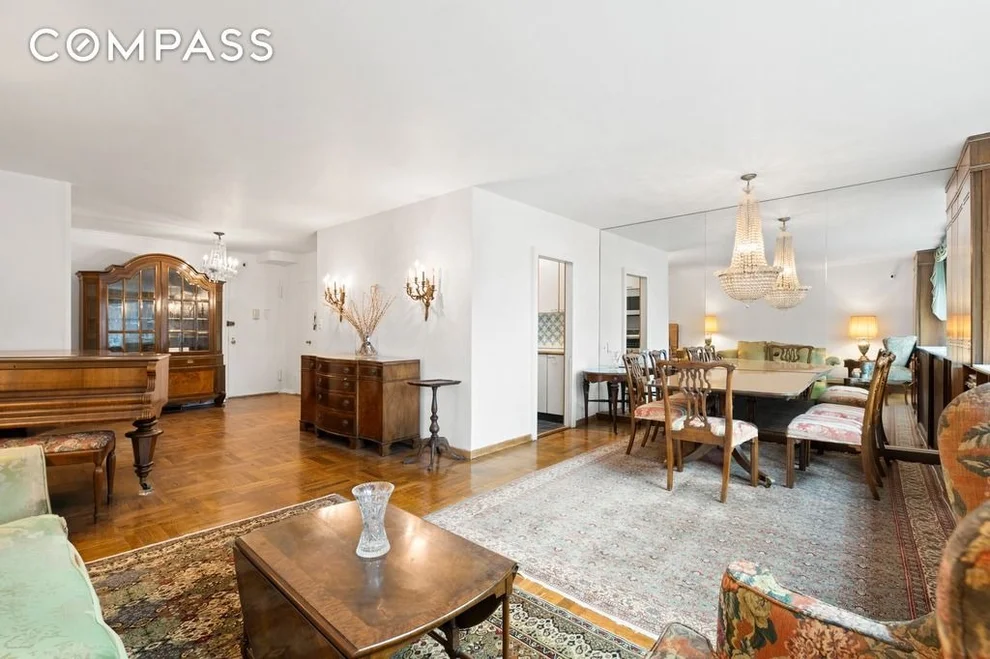 Unit for sale at 30 W 60th Street, Manhattan, NY 10019