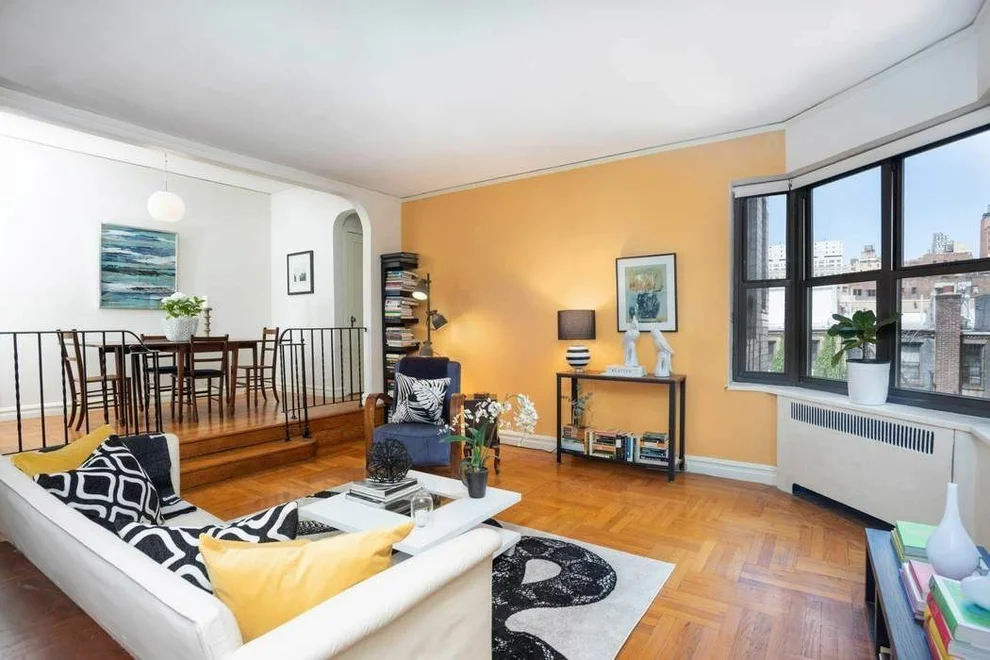 Unit for sale at 225 E 74TH Street, Manhattan, NY 10021