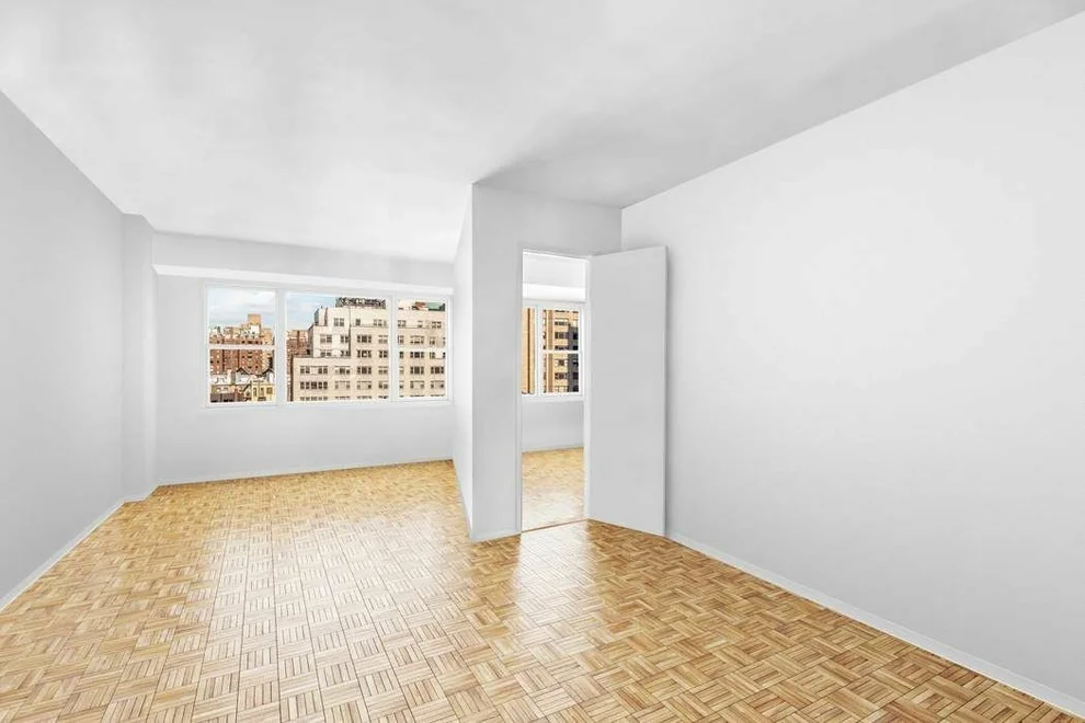 Unit for sale at 520 E 81ST Street, Manhattan, NY 10028