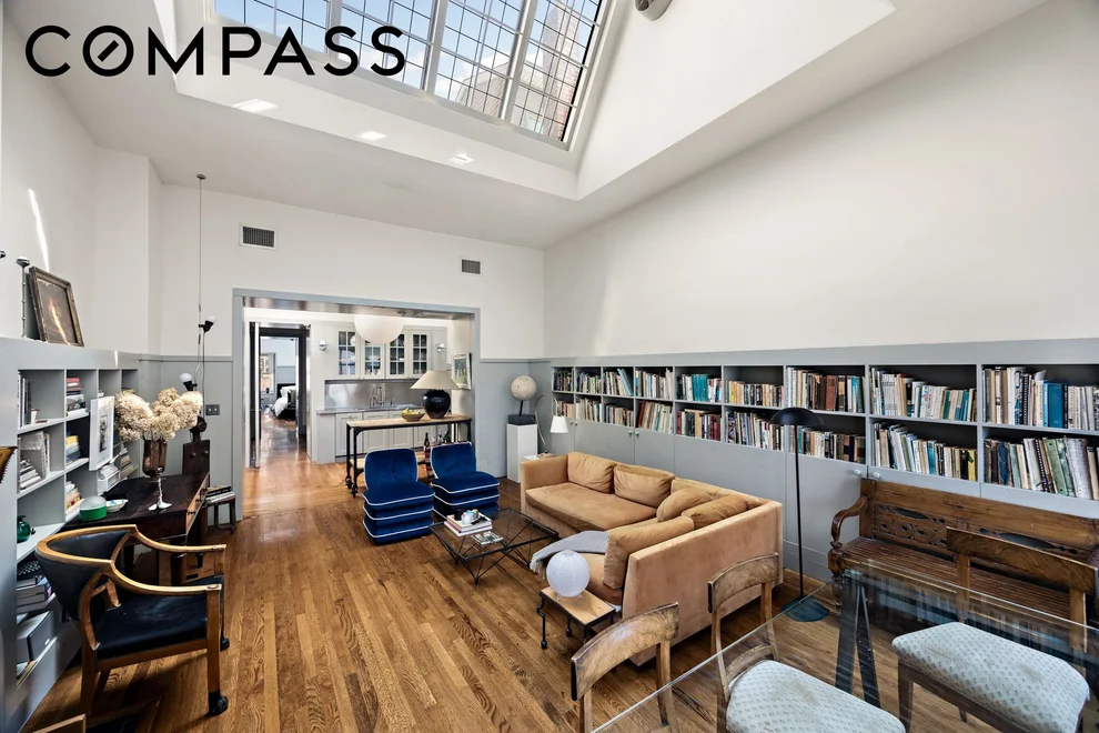 Unit for sale at 31 W 9th Street, Manhattan, NY 10011