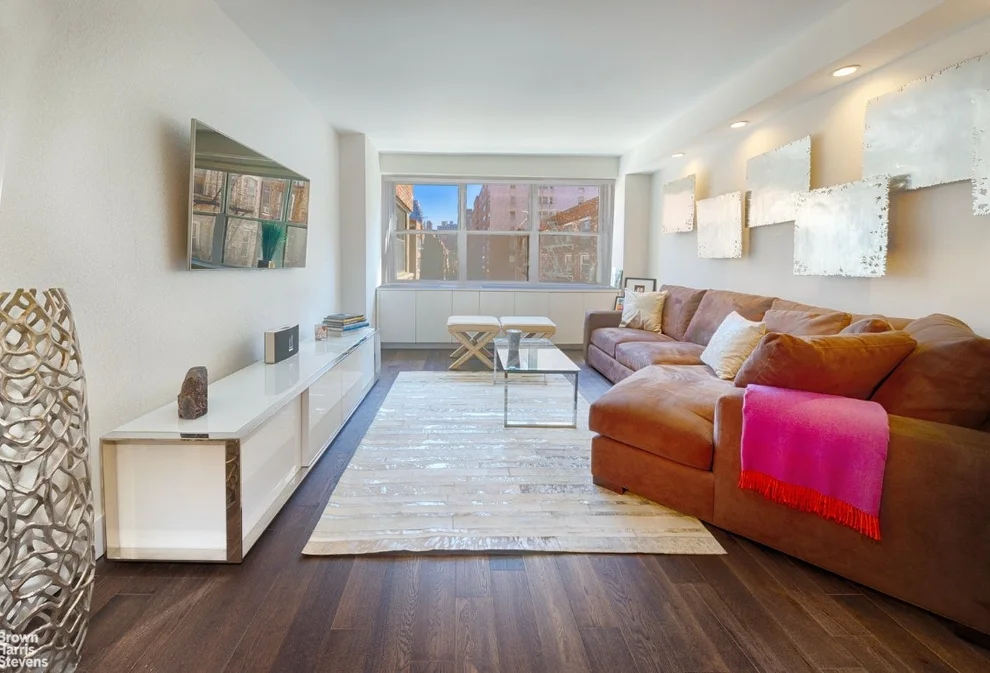Unit for sale at 300 E 71ST Street, Manhattan, NY 10021