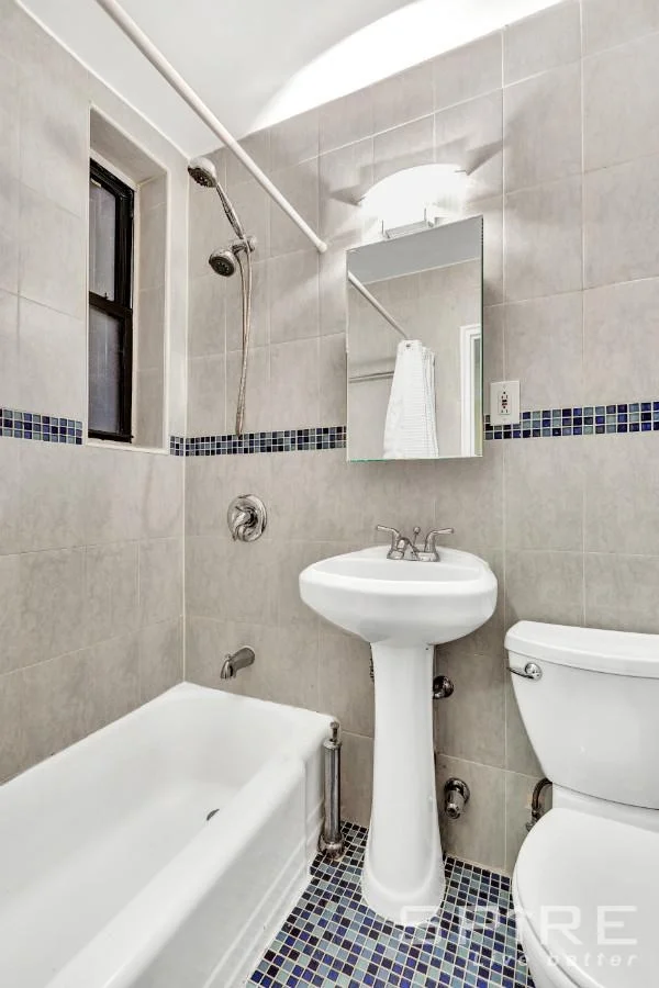 Unit for sale at 424 E 77th Street, Manhattan, NY 10075