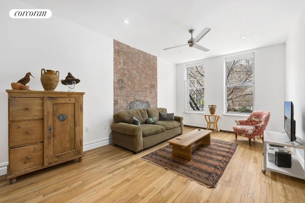 Unit for sale at 370 W 118TH Street, Manhattan, NY 10026