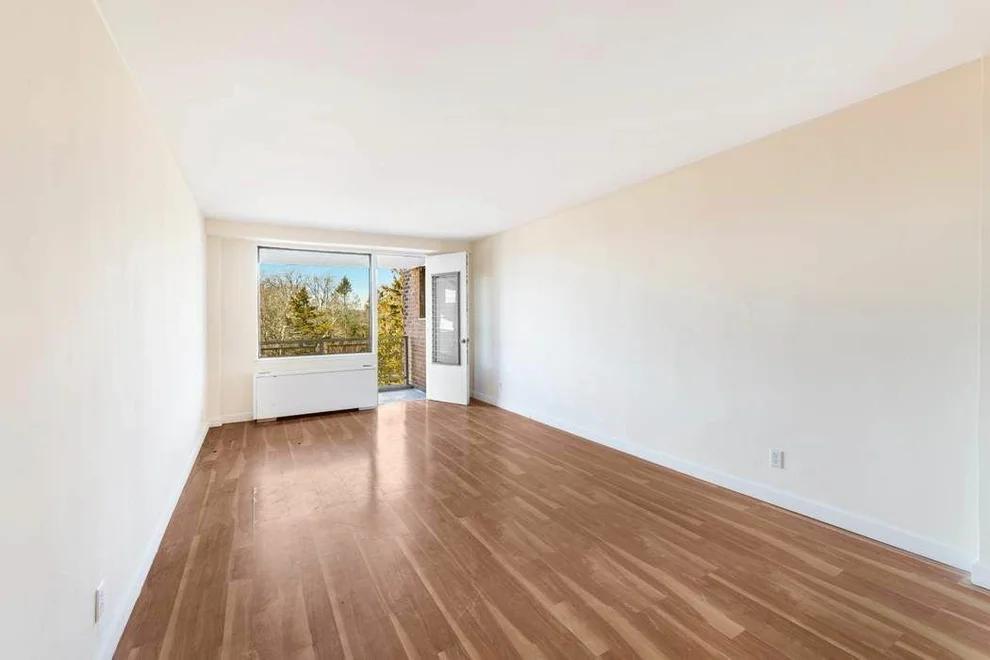 Unit for sale at 4901 HENRY HUDSON Parkway, Bronx, NY 10471