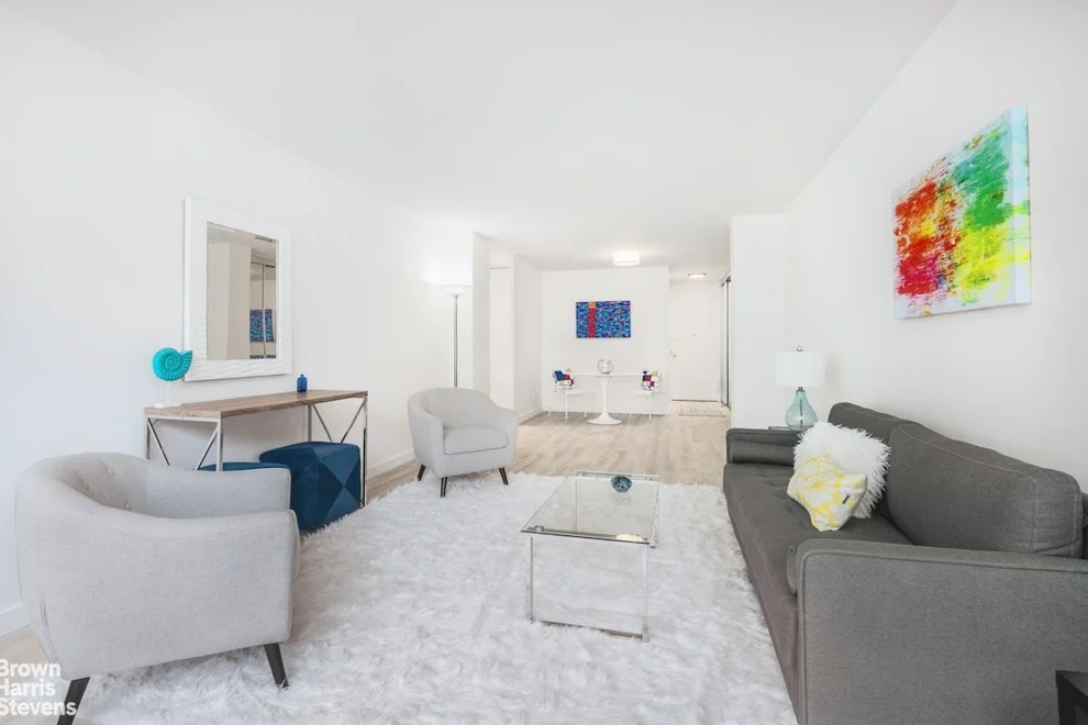 Unit for sale at 520 E 72ND Street, Manhattan, NY 10021