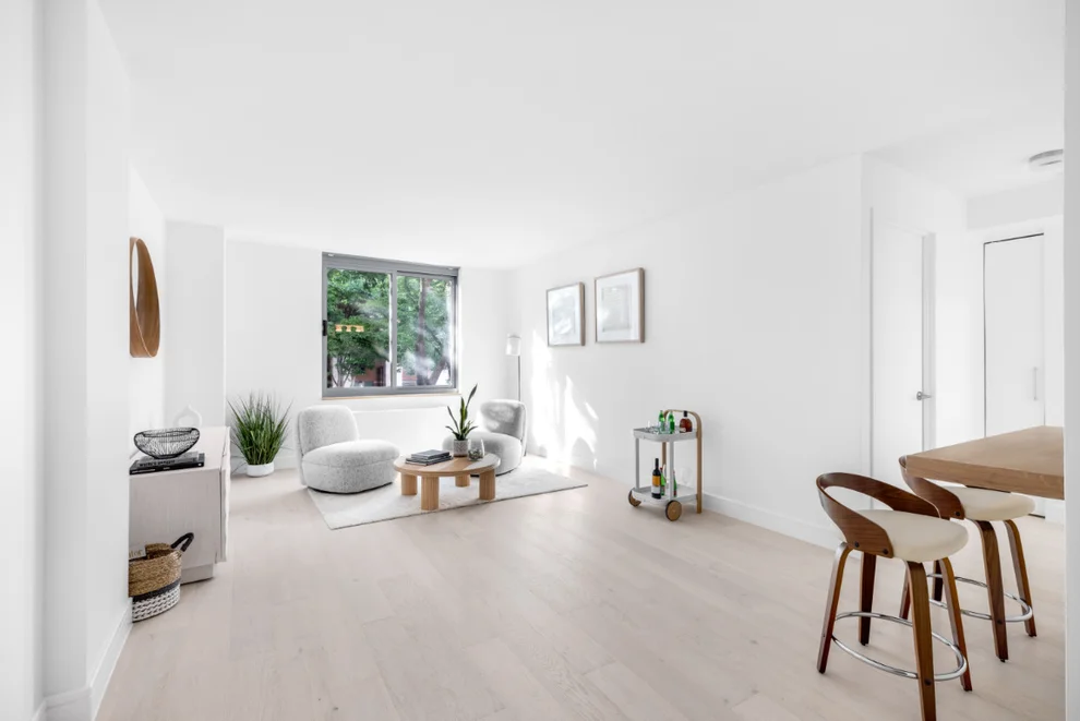 Unit for sale at 2 S END Avenue, Manhattan, NY 10280