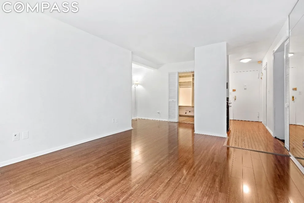 Unit for sale at 210 E 63rd Street, Manhattan, NY 10065