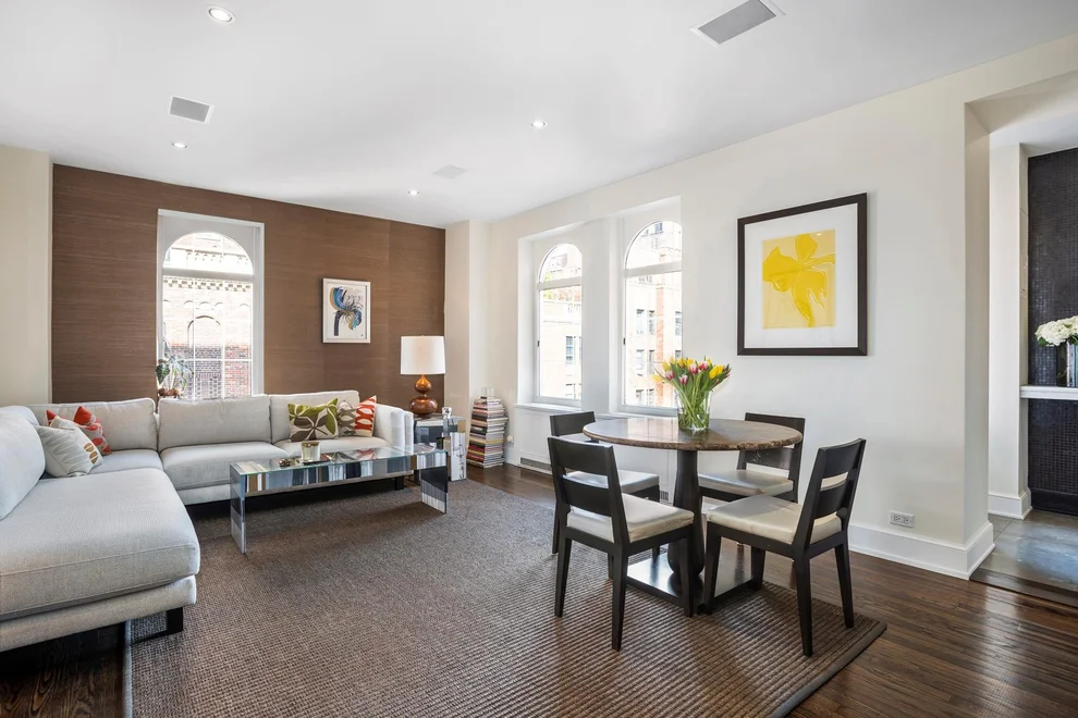 Unit for sale at 465 W 23RD Street, Manhattan, NY 10011
