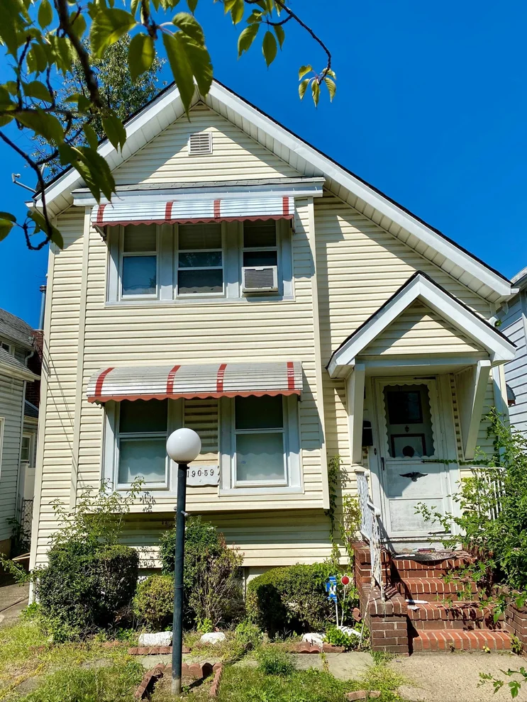 Unit for sale at 190-59 112th Avenue, Queens, NY 11412