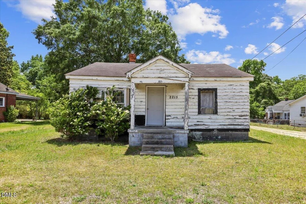 Unit for sale at 2215 Hunter Hill Road, Rocky Mount, NC 27804