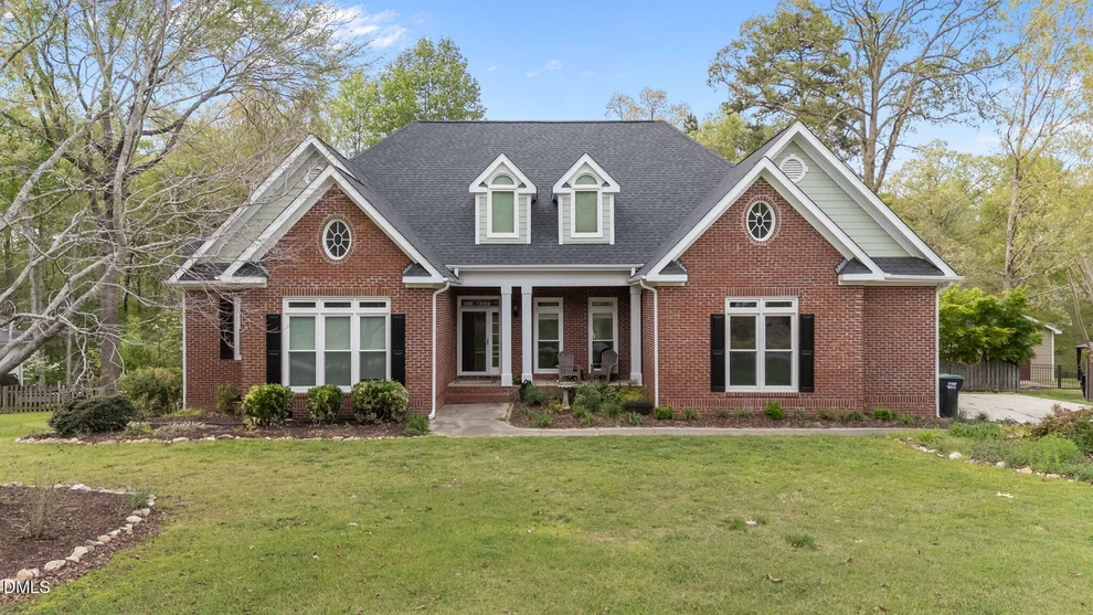 Unit for sale at 105 Michael Way, Clayton, NC 27520