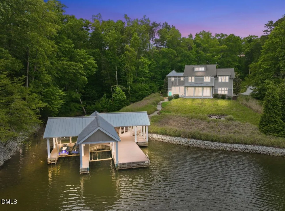 Unit for sale at 117 N Stillwood Lane, Semora, NC 27343