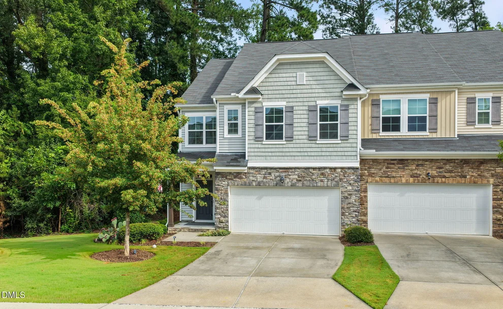 Unit for sale at 1128 Southpoint Trail, Durham, NC 27713