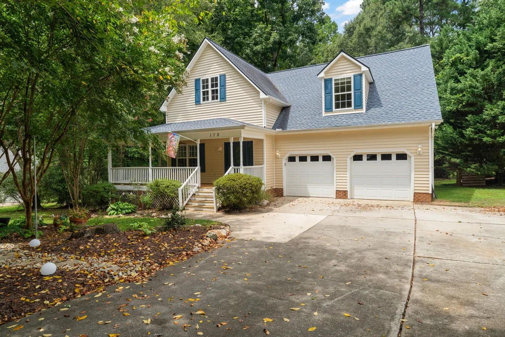 Unit for sale at 178 Windsor Green Drive, Clayton, NC 27527
