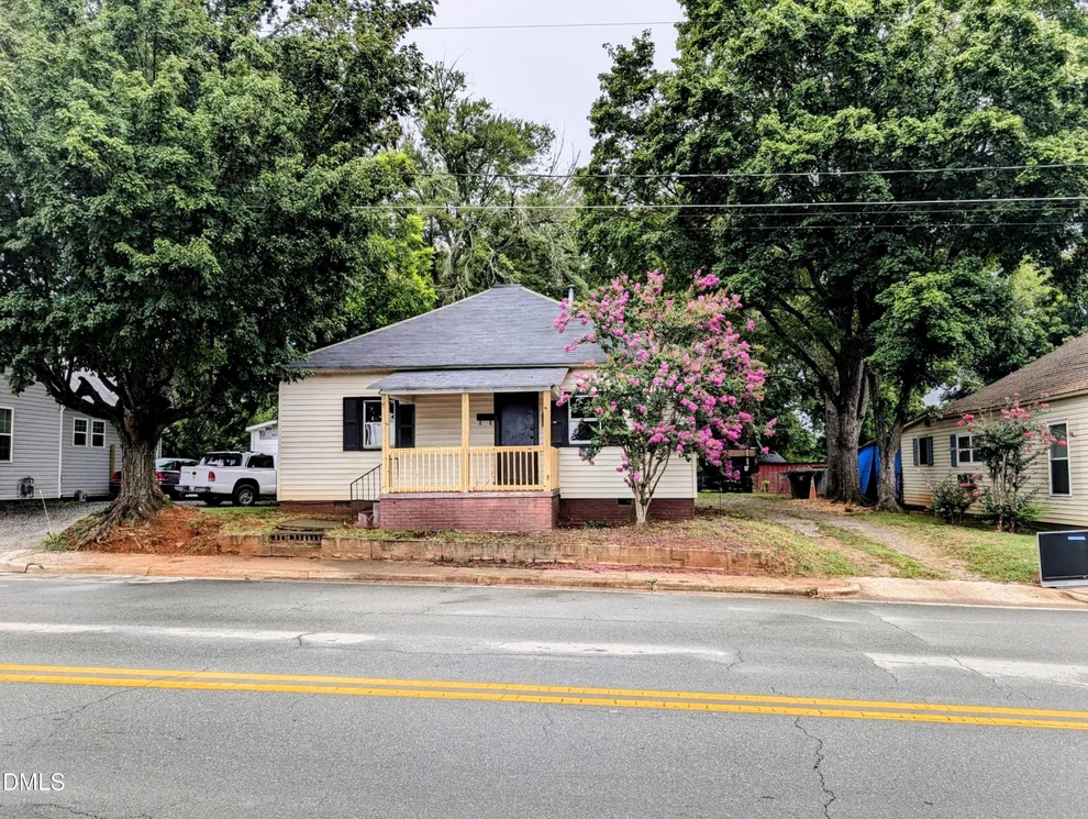 Unit for sale at 409 S Anthony Street, Burlington, NC 27215