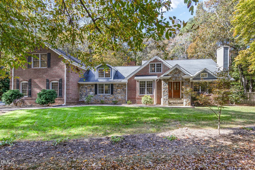 Unit for sale at 5419 Valinda Drive, Chapel Hill, NC 27514