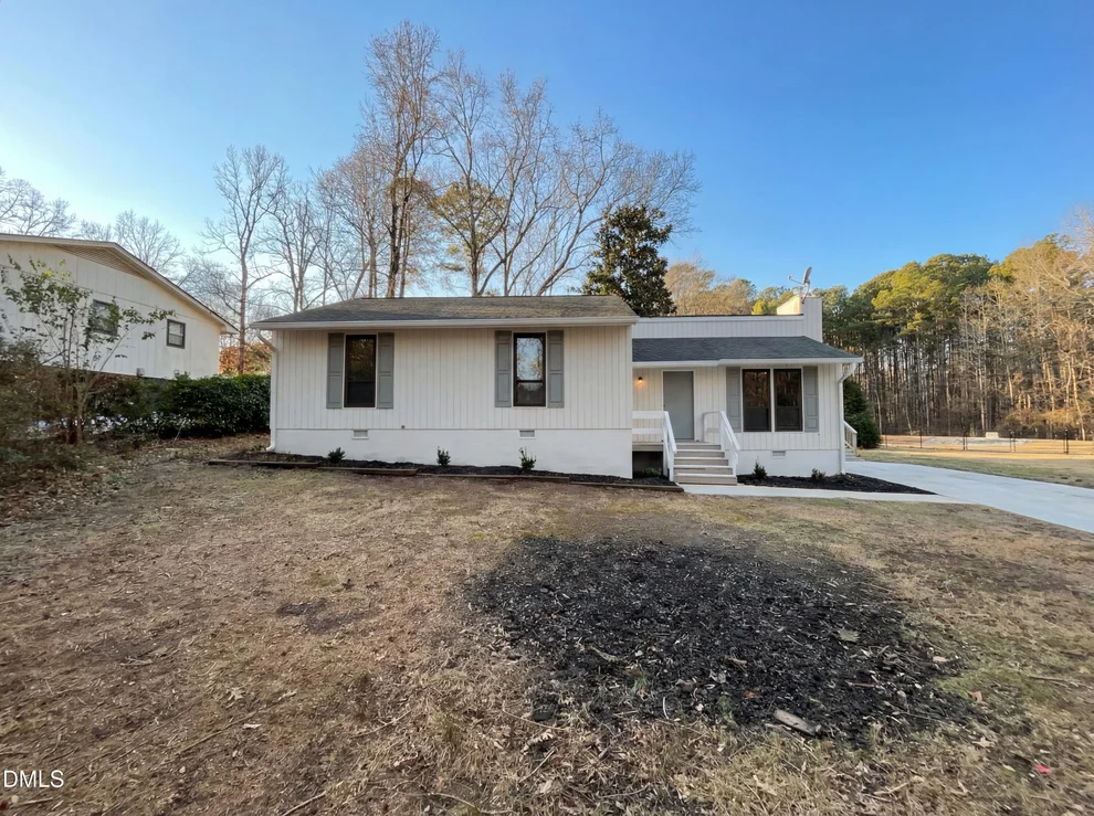 Unit for sale at 805 Wedgewood Avenue, Zebulon, NC 27597