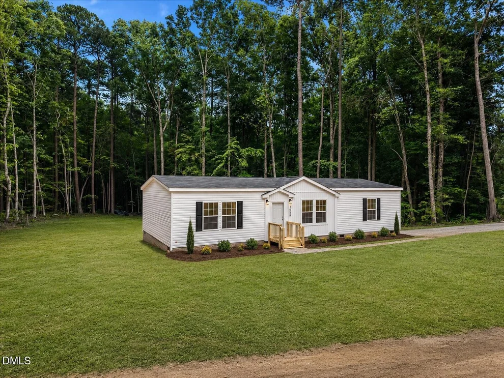 Unit for sale at 2558 Buckingham Drive, Franklinton, NC 27525