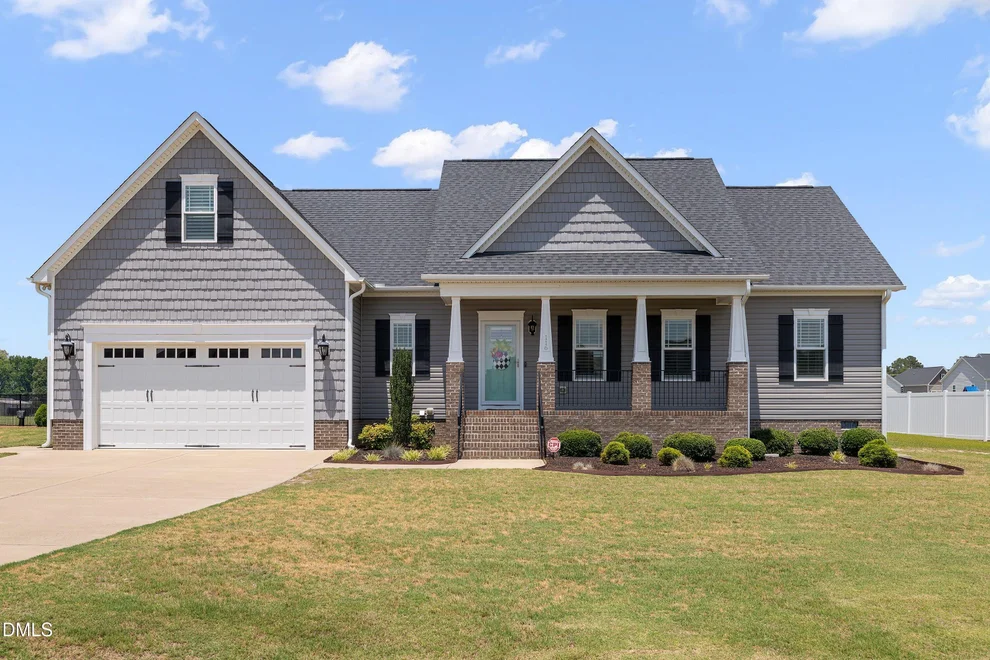 Unit for sale at 116 Clipper Lane, Smithfield, NC 27577