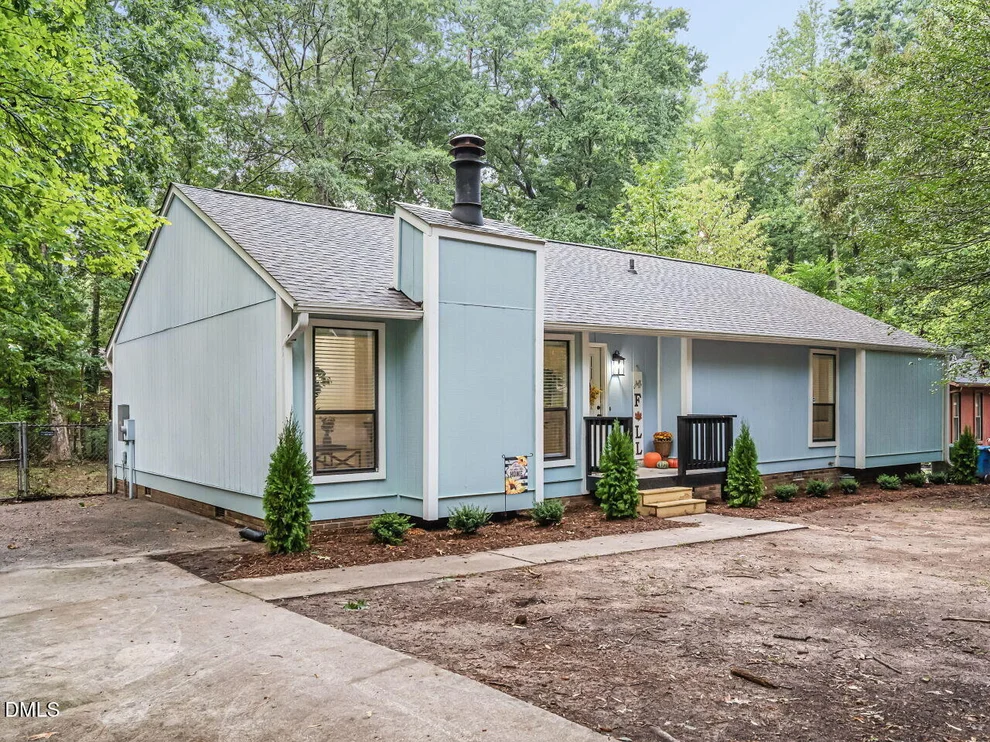 Unit for sale at 14 Meadhall Court, Durham, NC 27713