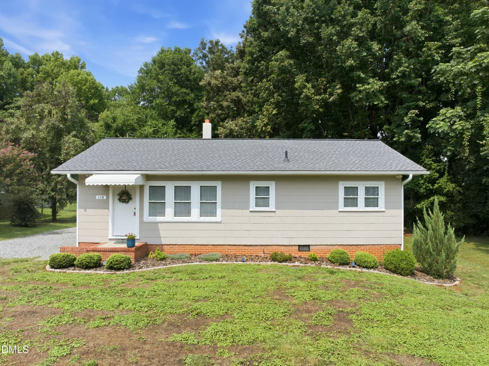 Unit for sale at 110 New Street S, Liberty, NC 27298