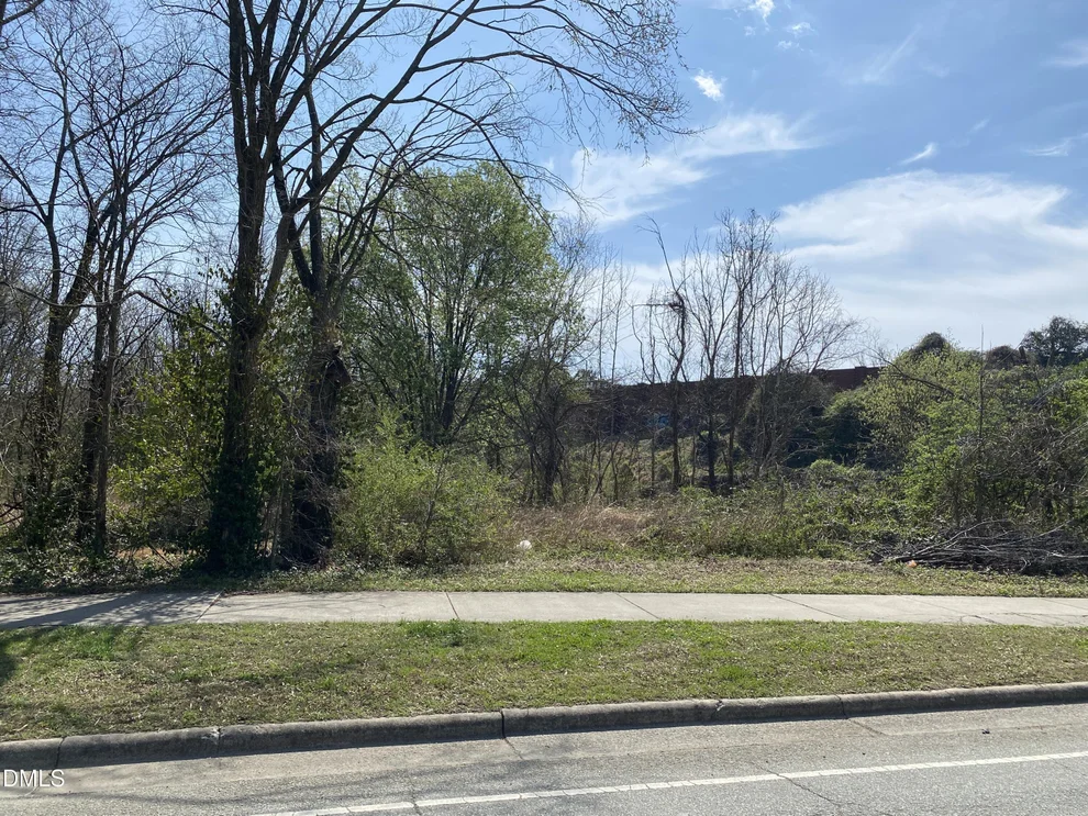 Unit for sale at 417 - 0 W Club Boulevard, Durham, NC 27704