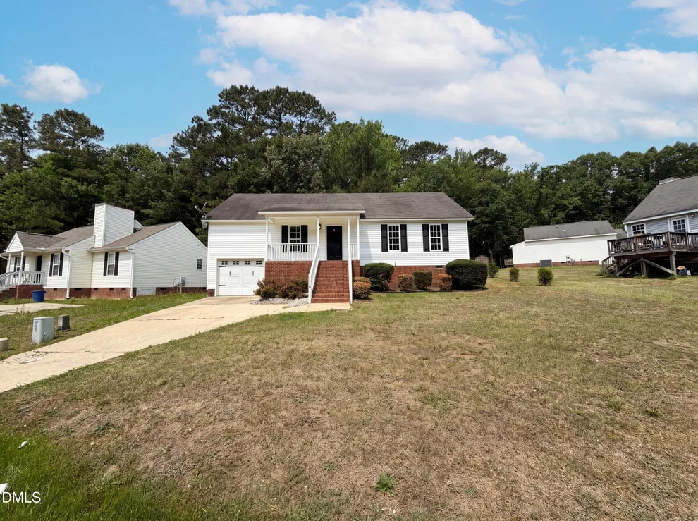 Unit for sale at 1024 Laurel Leaf Road, Zebulon, NC 27597