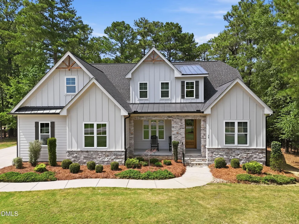 Unit for sale at 28 Tyler Court, Henderson, NC 27537