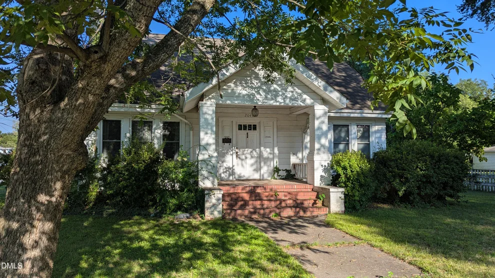 Unit for sale at 204 Gilmer Street, Burlington, NC 27217