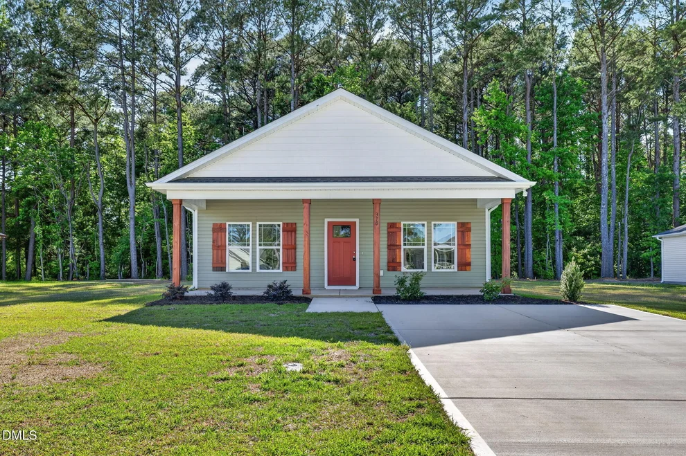Unit for sale at 310 S Eastwood Drive, Benson, NC 27504