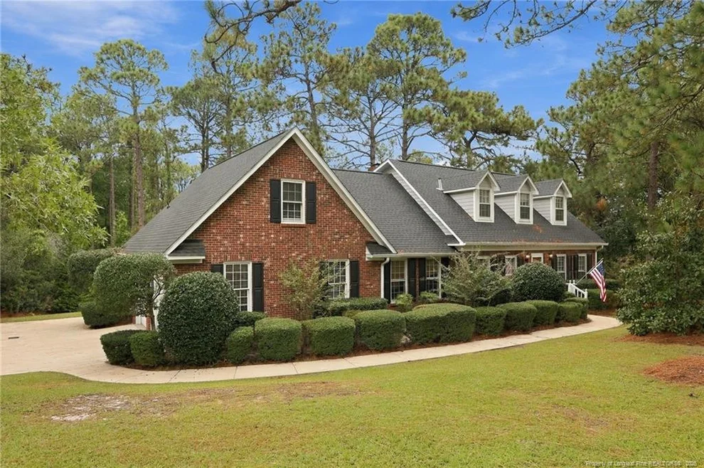 Unit for sale at 464 Summerlea Drive, Fayetteville, NC 28311