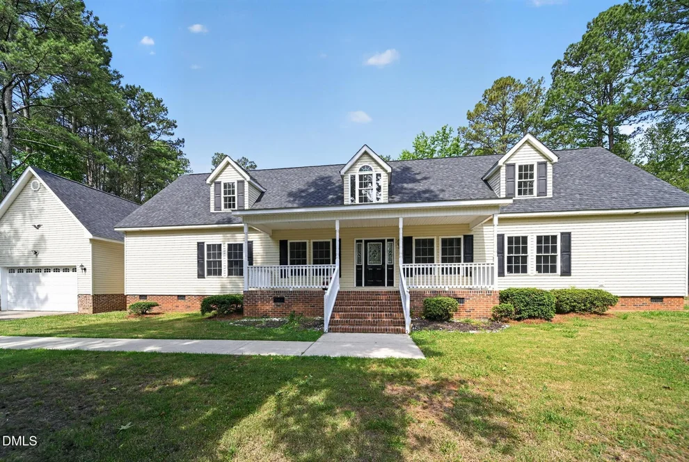 Unit for sale at 161 Sequoia Drive, Louisburg, NC 27549