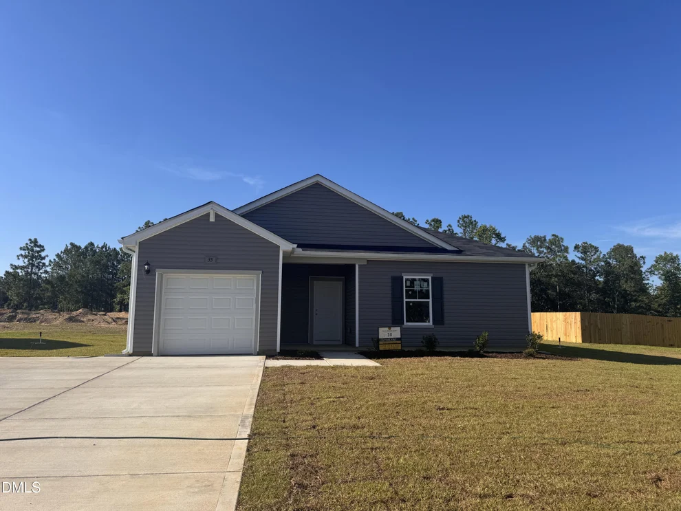 Unit for sale at 35 Colorado Court, Spring Lake, NC 28390