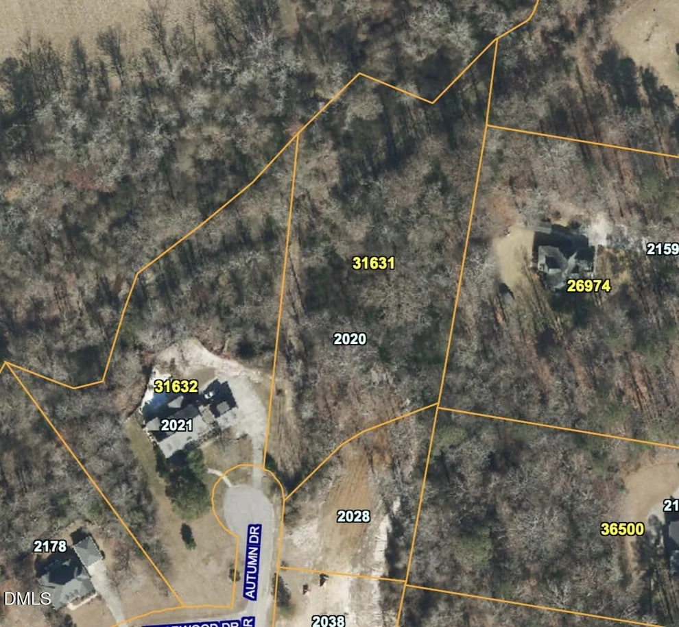 Unit for sale at 2020 Autumn Drive, Kinston, NC 28501