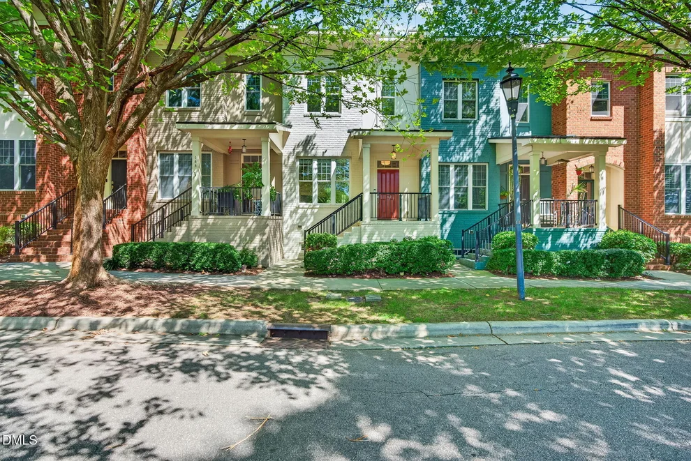 Unit for sale at 142 Finsbury Street, Durham, NC 27703