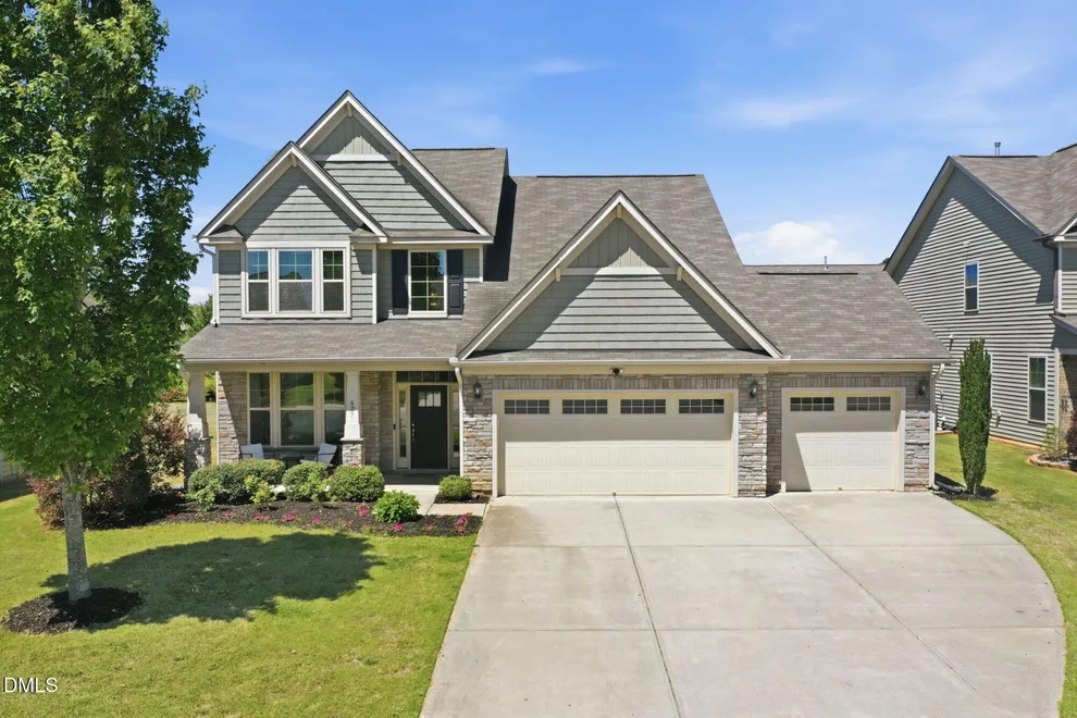 Unit for sale at 627 Fairway Drive, Mebane, NC 27302