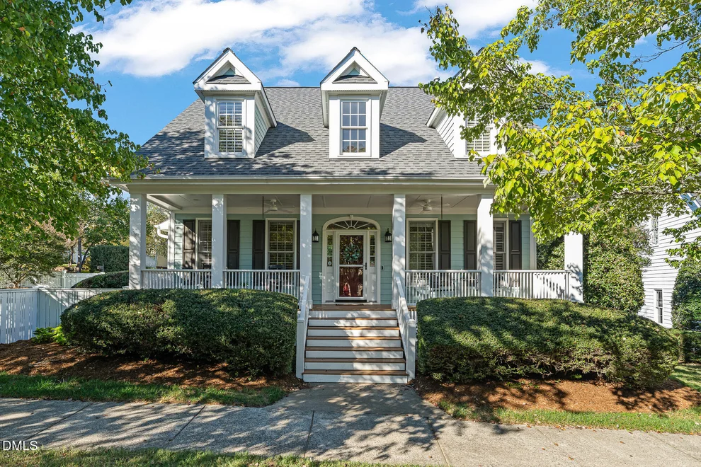 Unit for sale at 408 Parkview Crescent, Chapel Hill, NC 27516