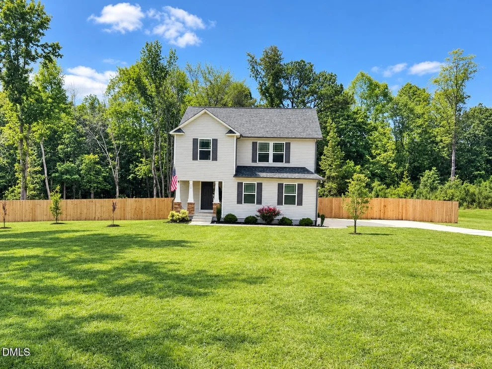 Unit for sale at 300 Starry Sky Drive, Benson, NC 27504