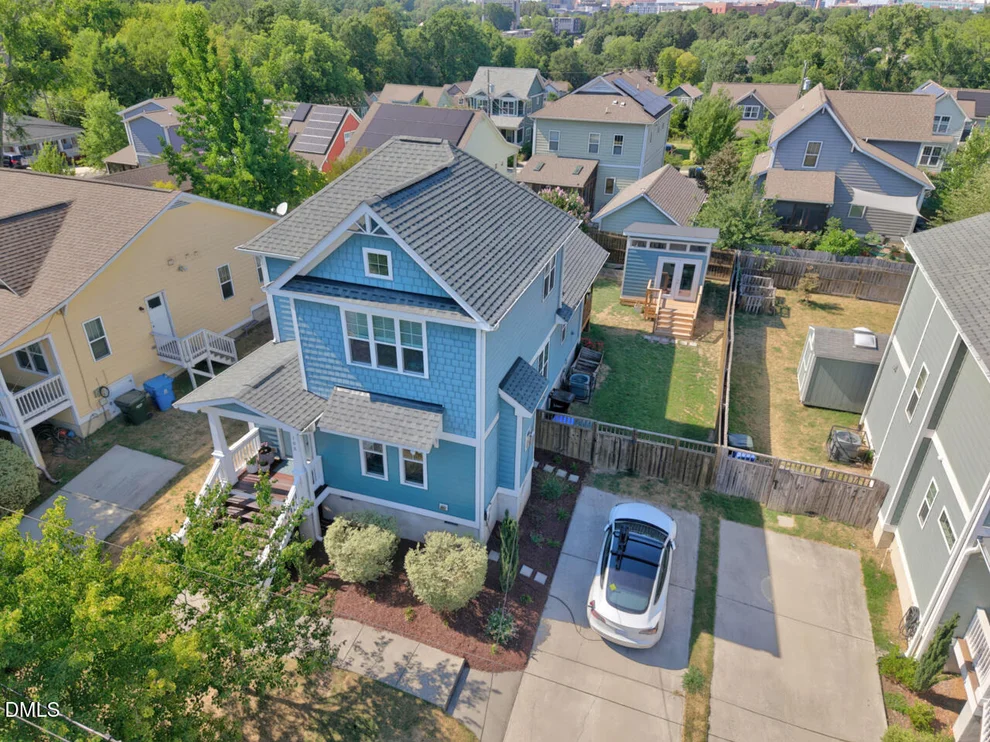 Unit for sale at 106 W Enterprise Street, Durham, NC 27707