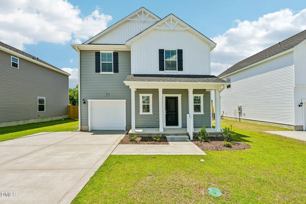 Unit for sale at 79 Stout Landing, Dunn, NC 28334
