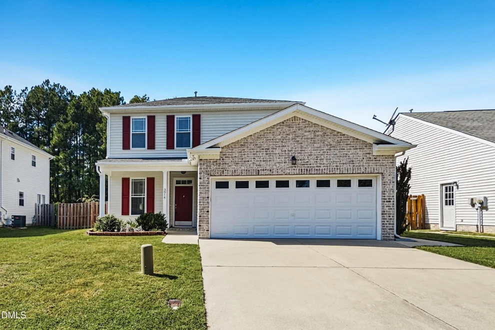 Unit for sale at 3914 Magnolia Pond Road, Raleigh, NC 27610