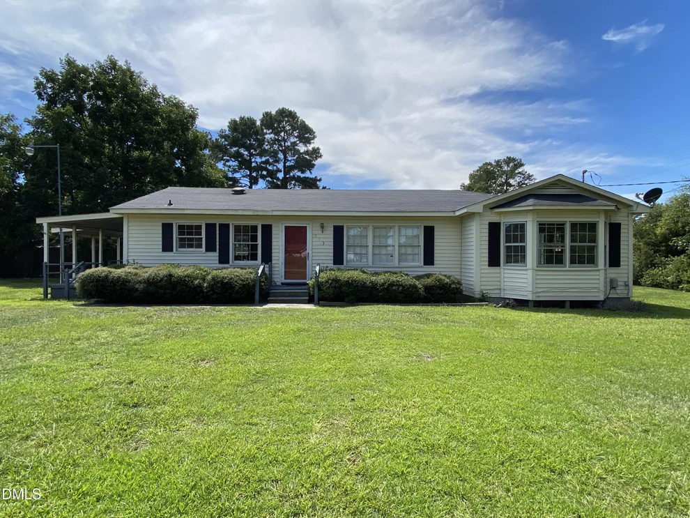 Unit for sale at 513 Pear Street, Kinston, NC 28504